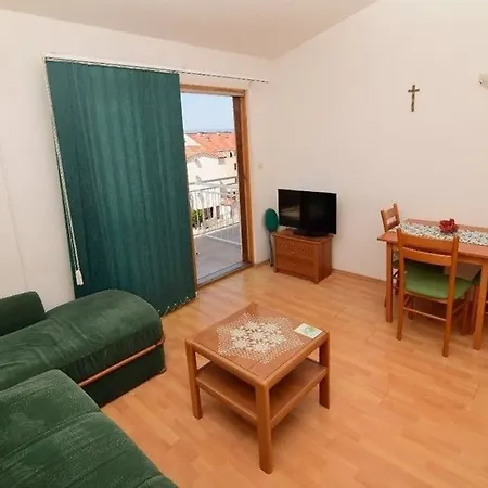 Apartment Renata Makarska